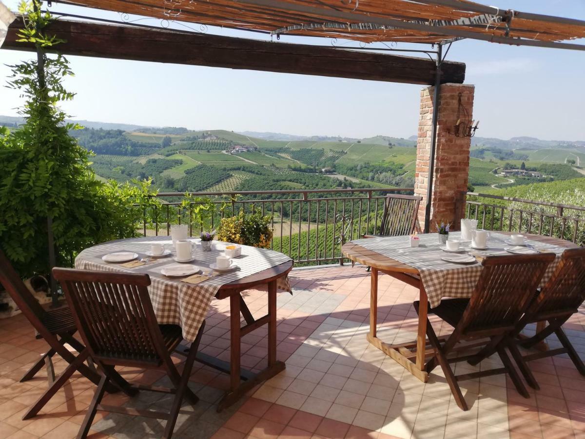 Bed and Breakfast Poggio Dei Farinetti à Diano dʼAlba Extérieur photo